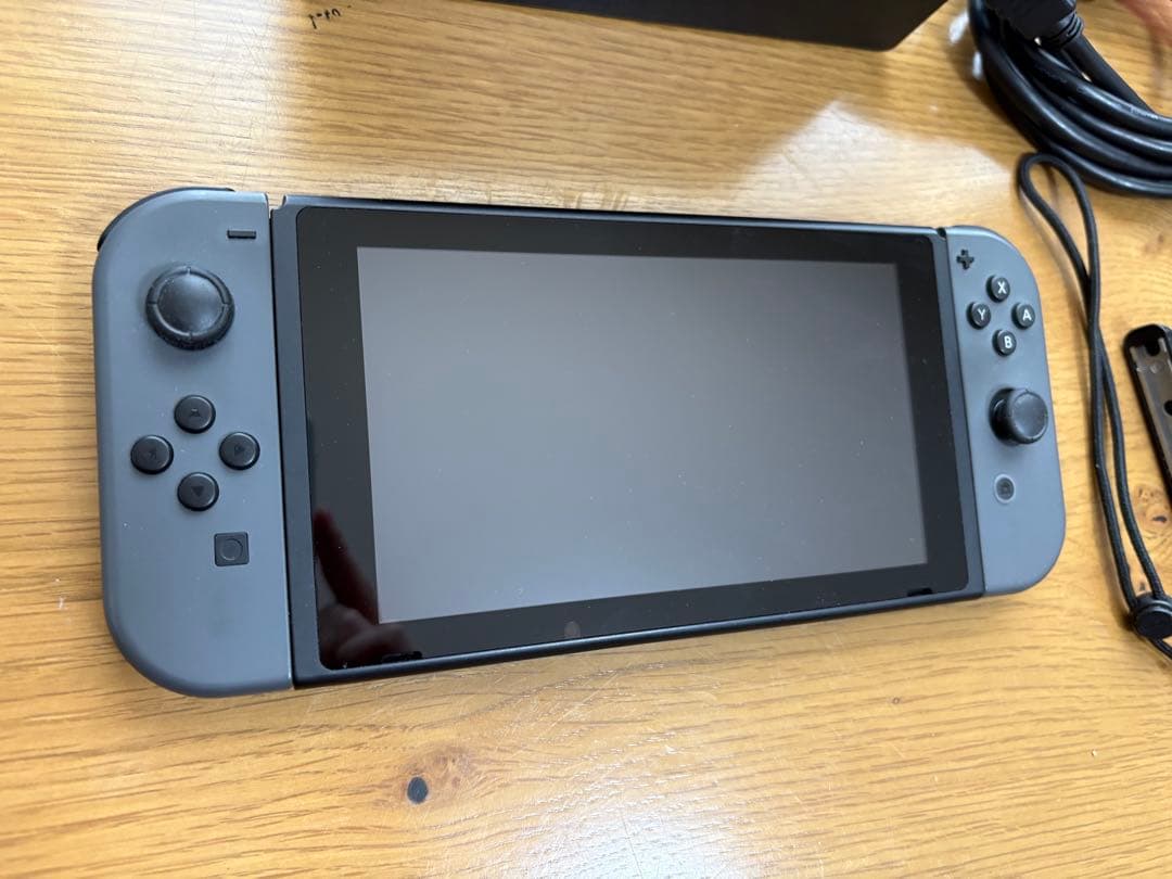【Joy-Con充電器付 】Nintendo Switch 本体 ブラック