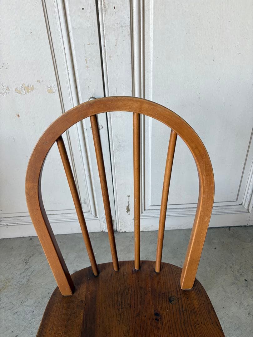 アーコールチェア　フープバック