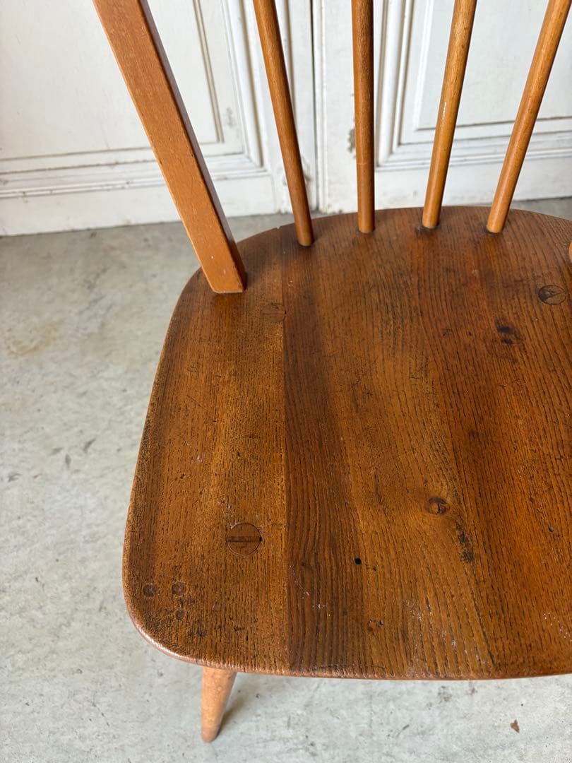 アーコールチェア　フープバック