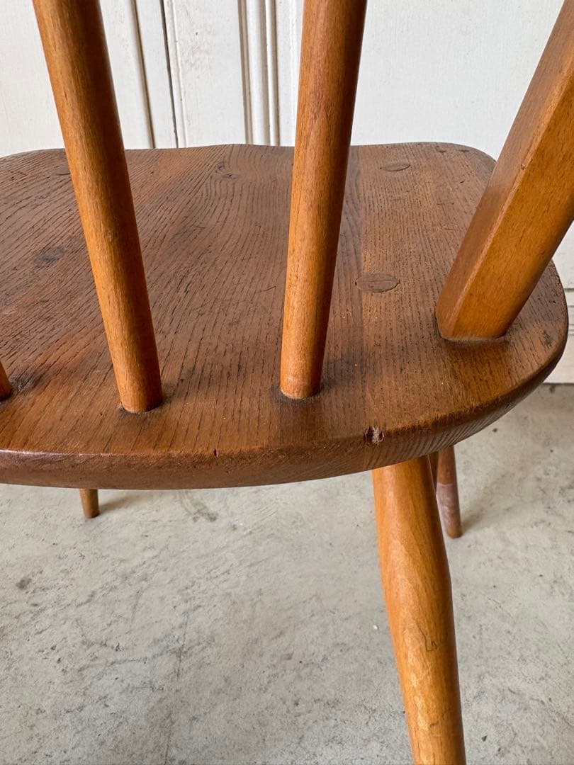 アーコールチェア　フープバック