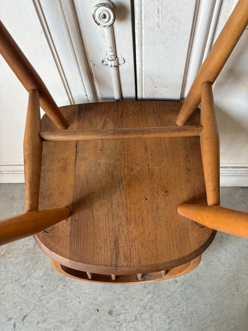 アーコールチェア　フープバック