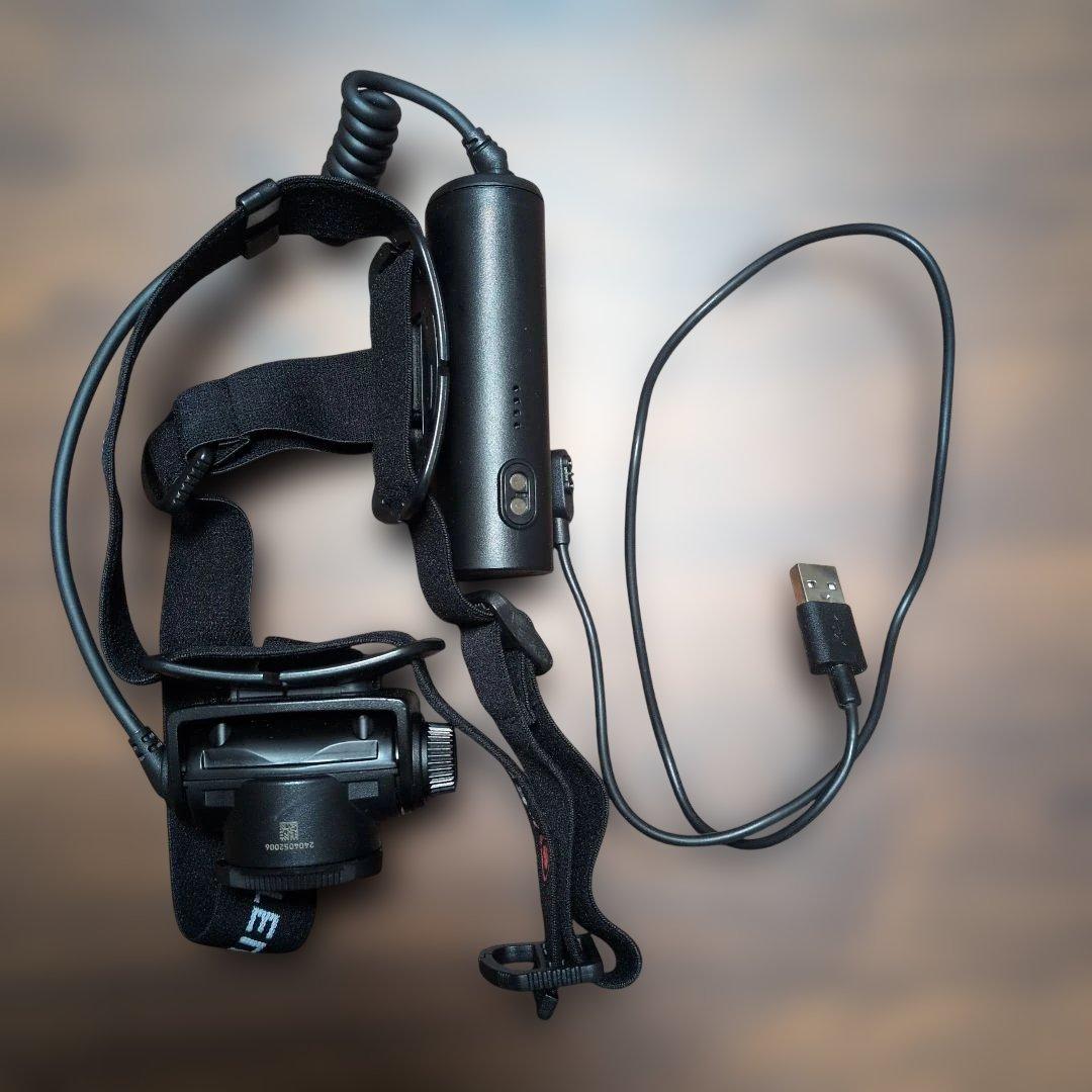 【美品】LEDLENSER H7R CORE ヘッドランプ ヘッドライト 登山