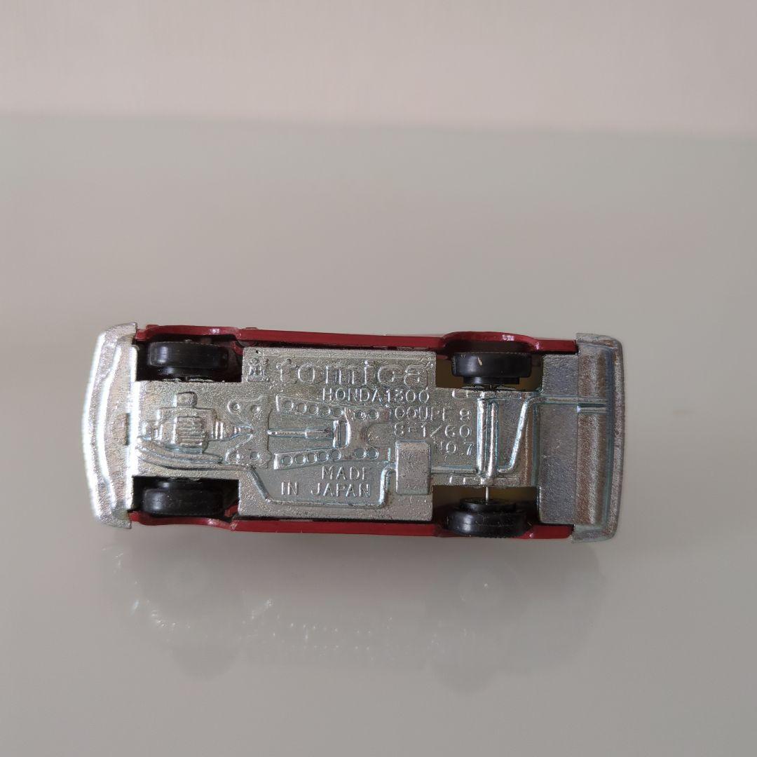 【美品】黒箱トミカ HONDA 1300 クーペ9 色指定箱