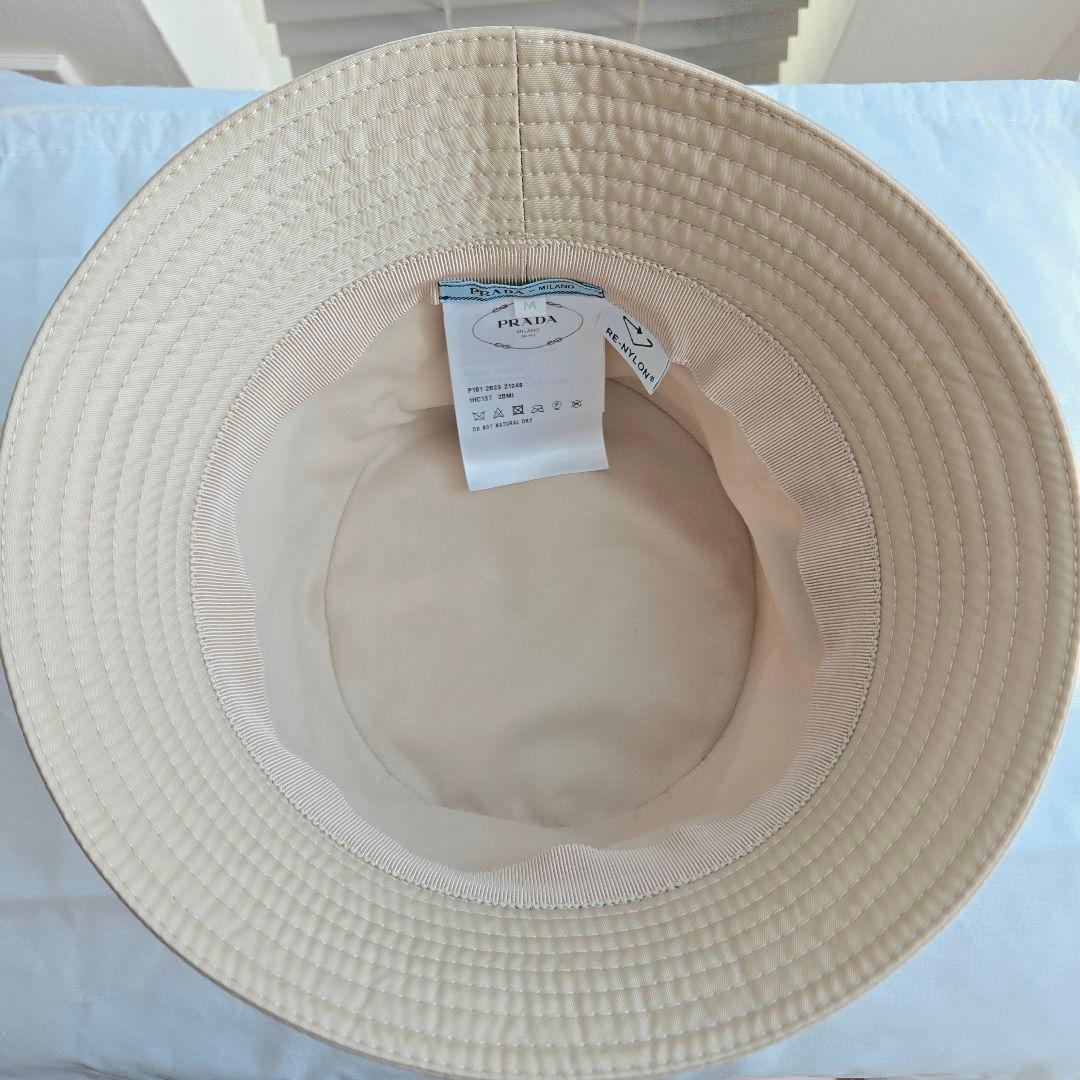 ⭐PRADA⭐　美品　プラダ　 バケットハット RE-NYLON 　ベージュ