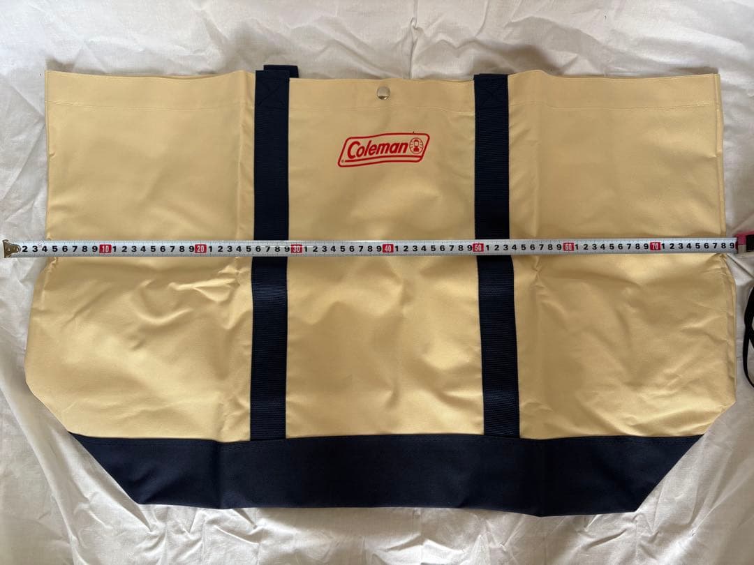 未使用 希少な廃盤品！コールマン製チェア(ベージュ)、テーブル、トートバッグ