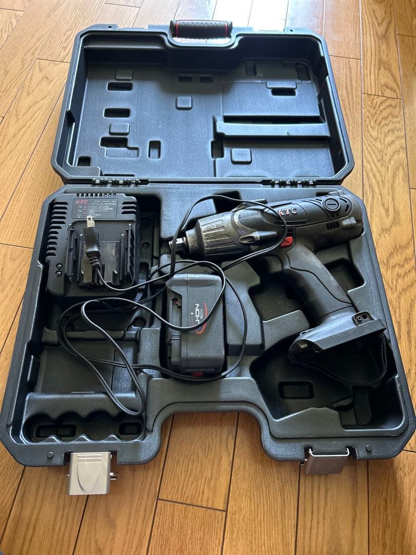 秋山様　 KTC電動インパクト　12.7