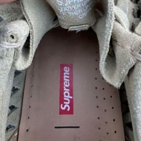Supreme Clarks ワラビー　26cm　箱付き