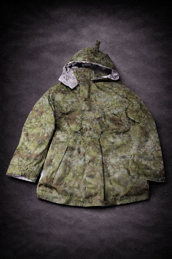 ロシア軍 実物 FSB国境警備隊 防寒ジャケット 48-3 リバーシブル