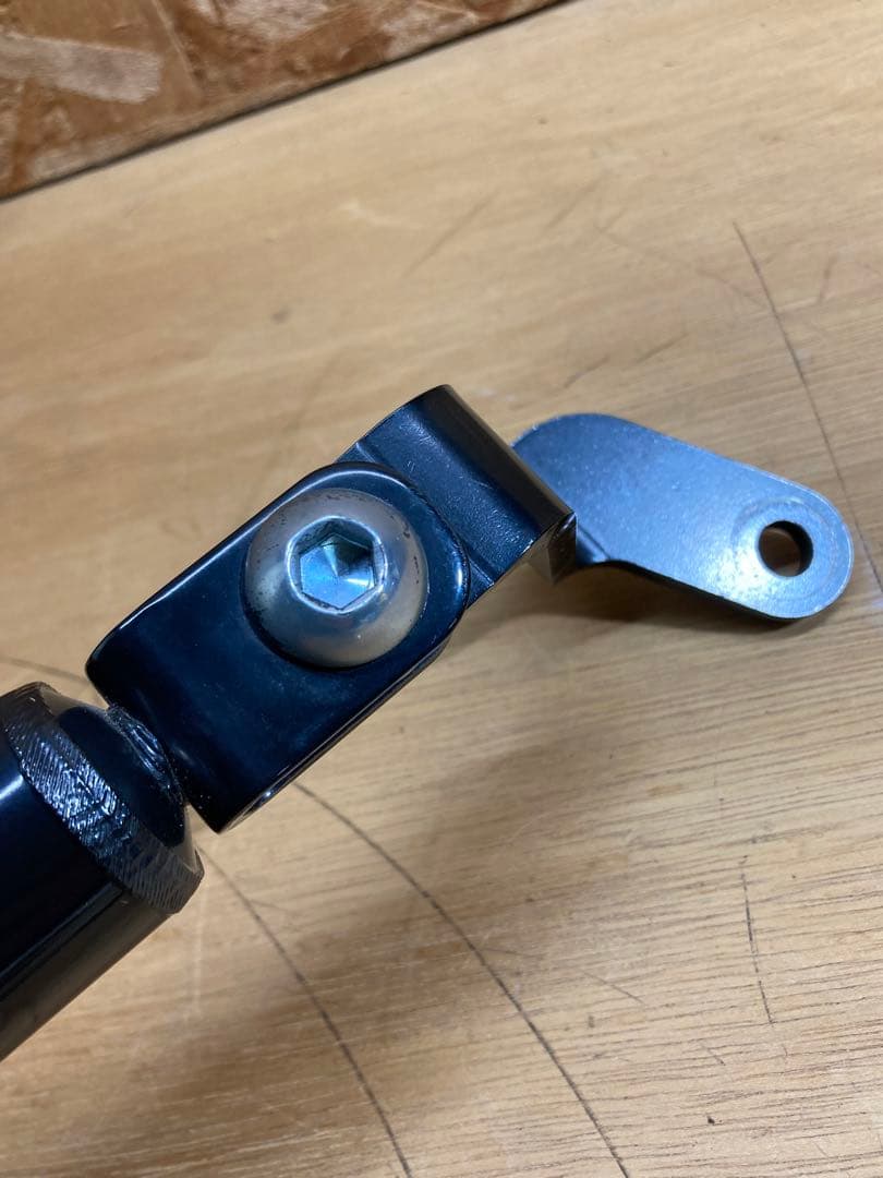 SR400 パフォーマンスダンパー　取付ボルトセット　ワイズギア