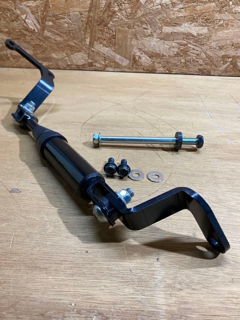 SR400 パフォーマンスダンパー　取付ボルトセット　ワイズギア