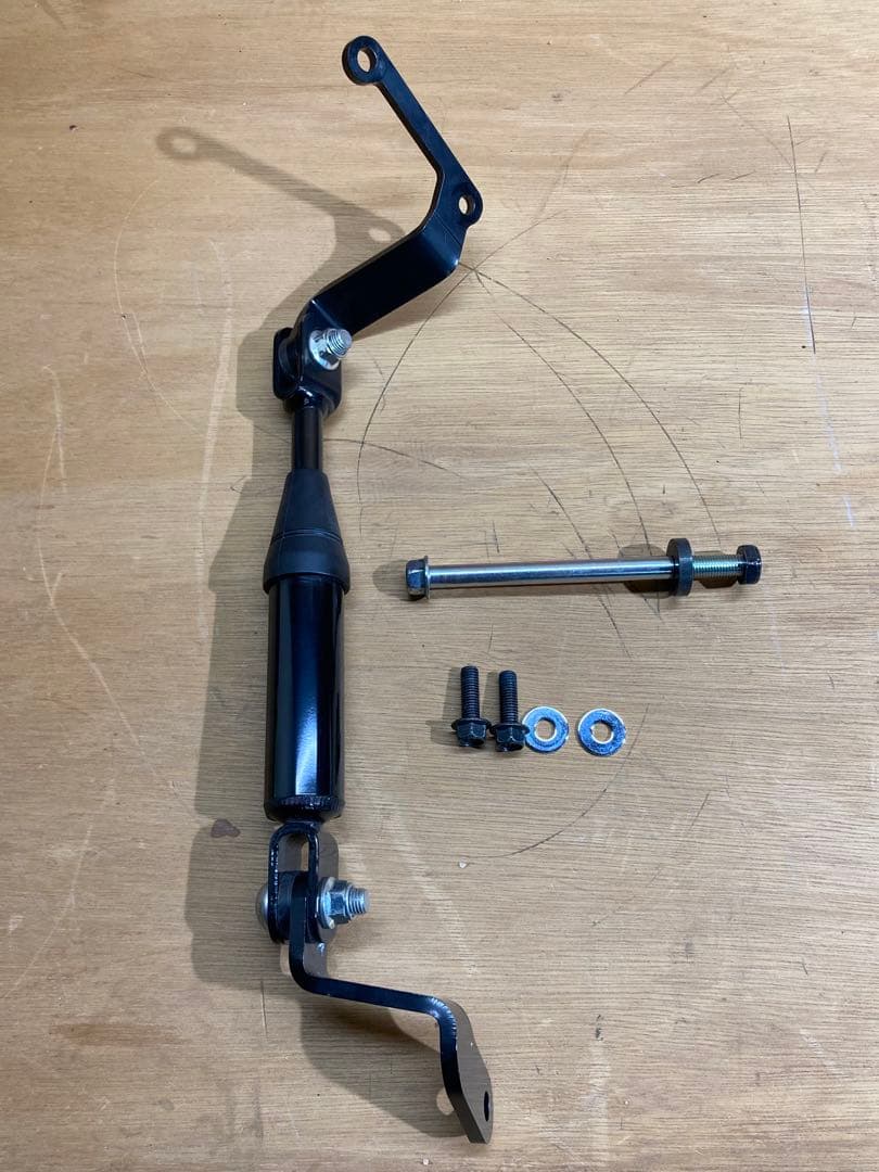 SR400 パフォーマンスダンパー　取付ボルトセット　ワイズギア