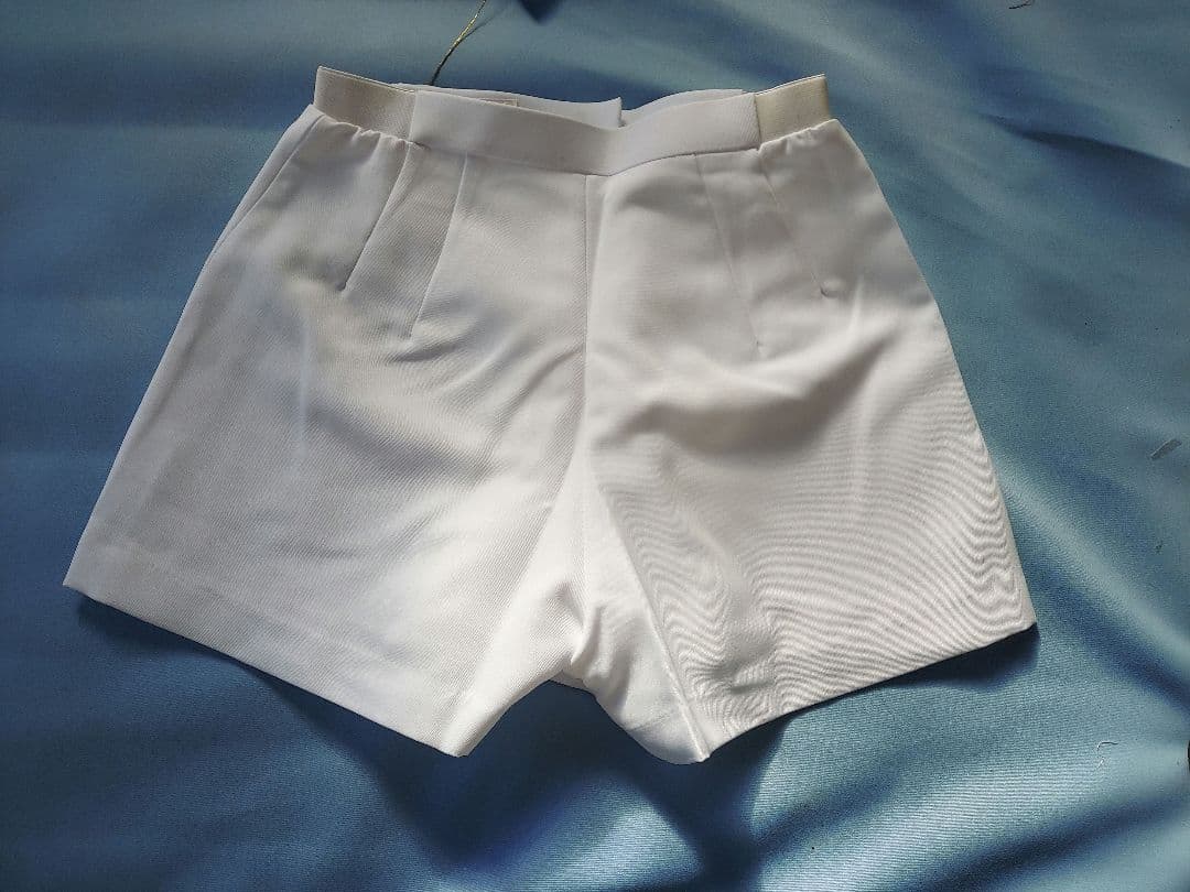 よきとき機おまとめ品 サイズ60 ミニスコート　カワイイ 白