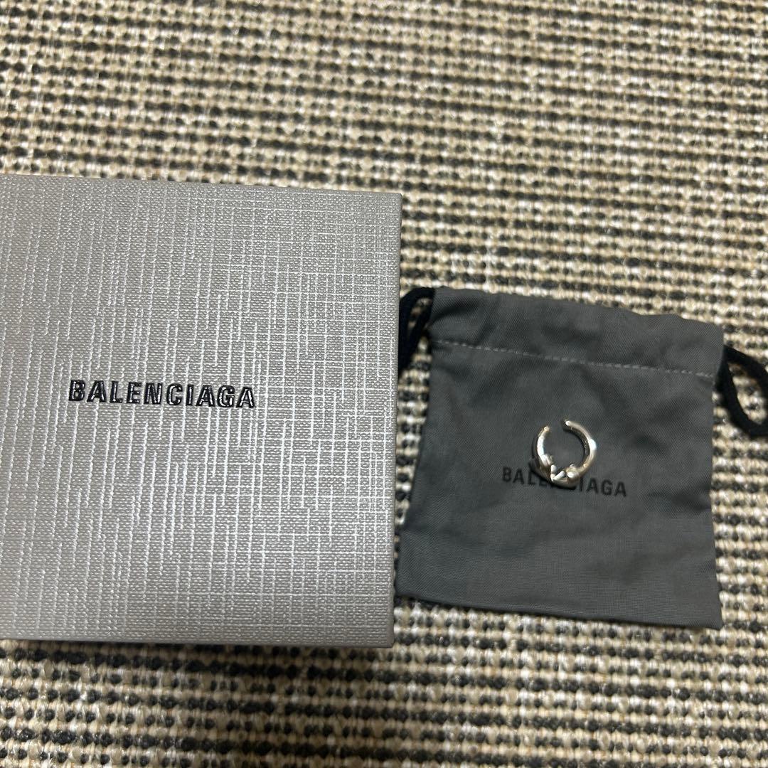 BALENCIAGA イヤーカフ