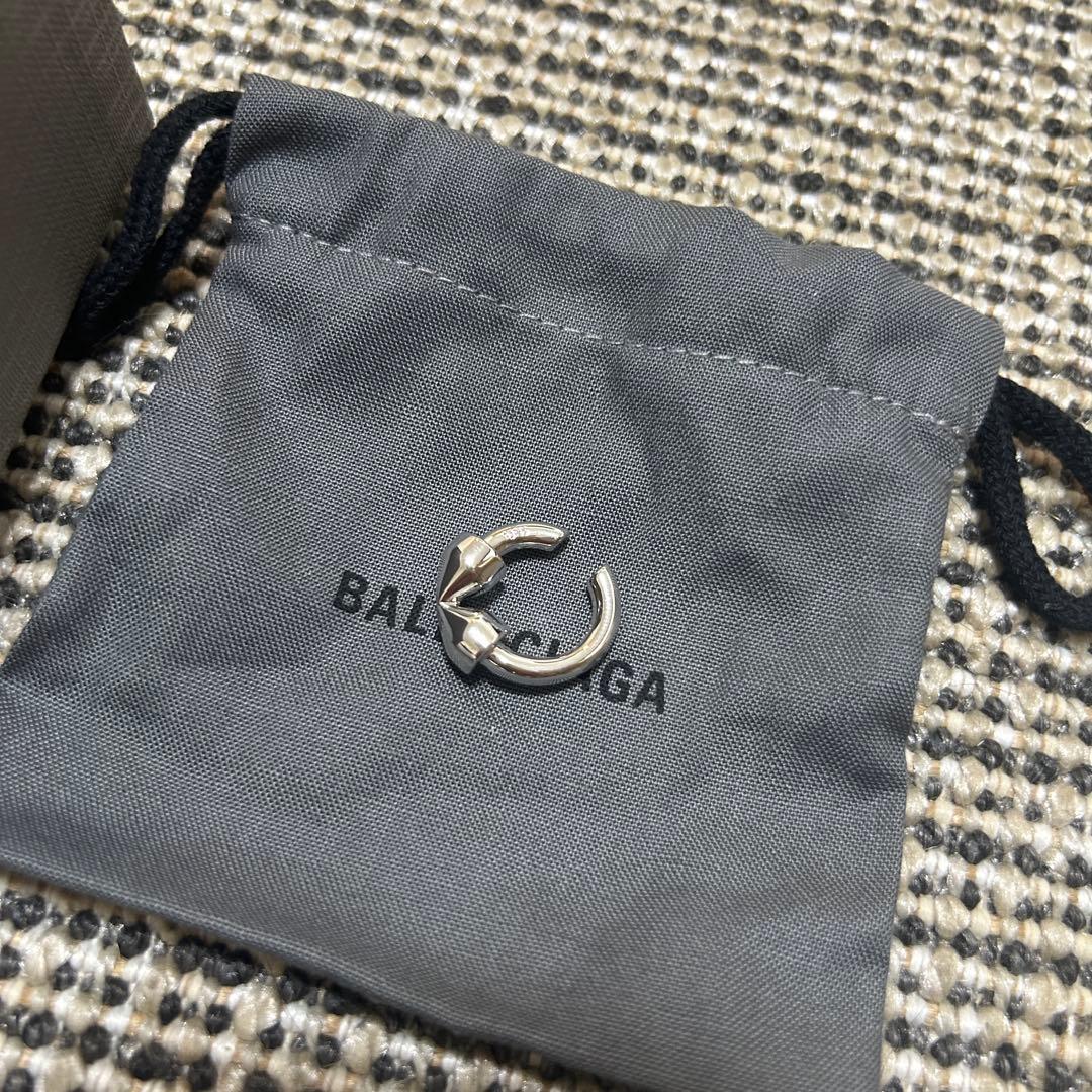 BALENCIAGA イヤーカフ