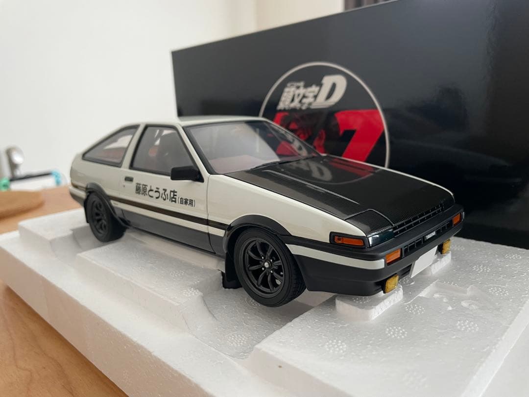 S。 オートアート　AE86トレノ　頭文字D30thバージョン