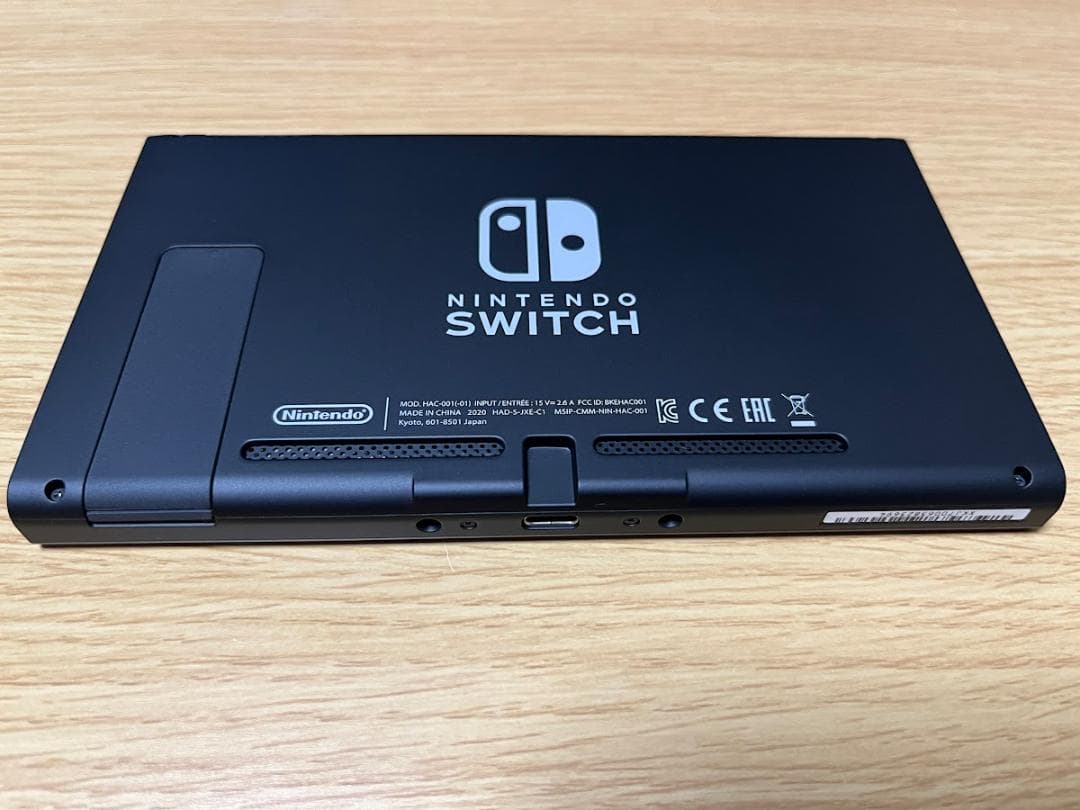 【美品】 Nintendo Switch 本体 新モデル (バッテリー強化版)