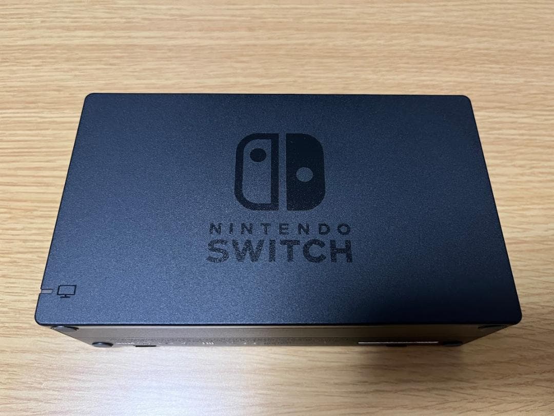 【美品】 Nintendo Switch 本体 新モデル (バッテリー強化版)