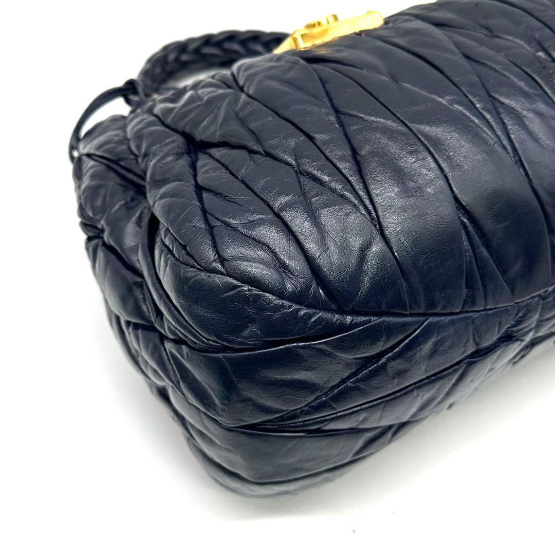 ミュウミュウ マトラッセ 2way ショルダーバッグ ゴールド金具 レザー 濃紺