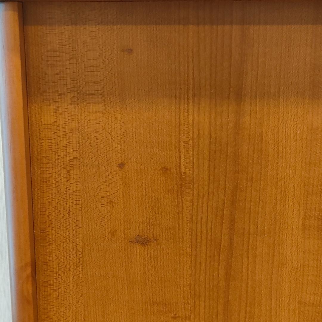 曙工芸　キャビネット　パイン材　キャスター　コンセント付き