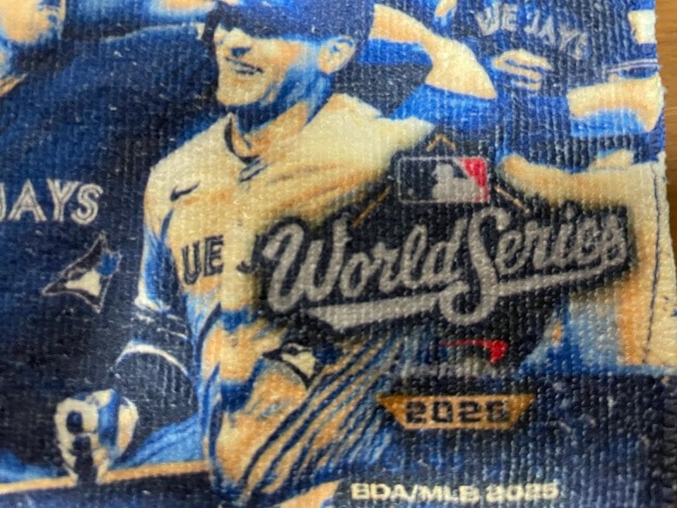 【未使用】2025 WS第2戦 ドジャース ブルージェイズ 現地限定タオル