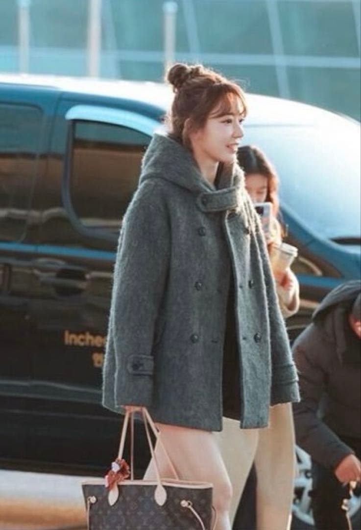 Yinandyang in Harmony コート 宮脇咲良着用