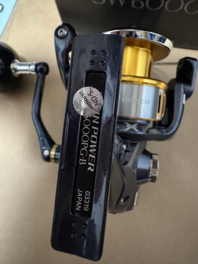 シマノ　15ツインパワーSW 6000PG スピニングリール　中古品