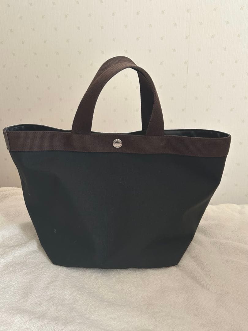 エルベシャブリエ　トートバッグ　黒