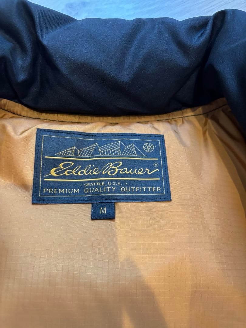 エディーバウアー　ブラックタグ　ダウンベスト Mサイズ