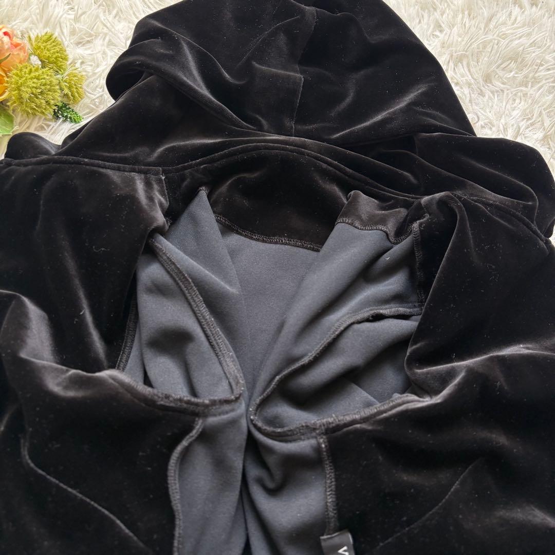 未使用級 20年♡フォクシー ベロアノアール パーカー クロップド ダブルジップ