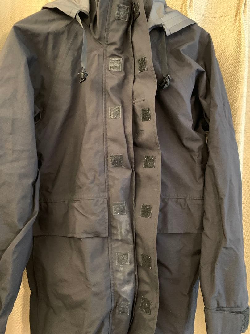 米軍放出品 ECWCS GEN2 ブラックパーカー ゴアテックス