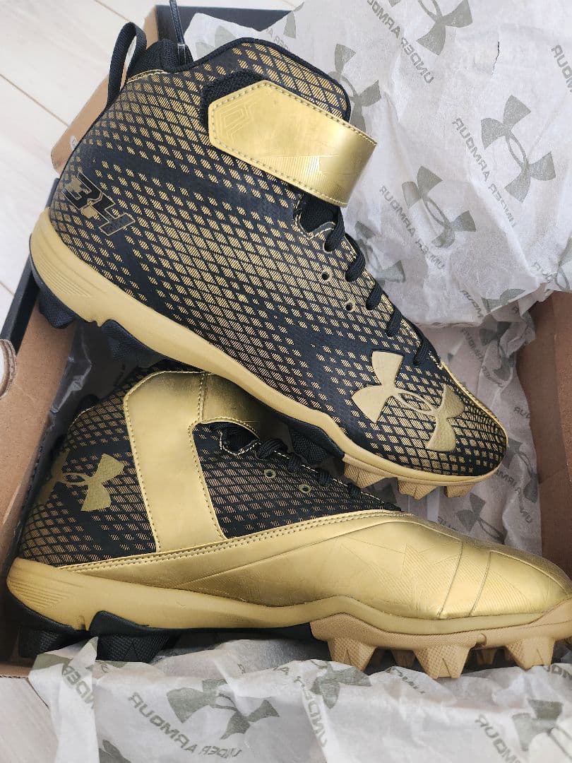 海外限定　アンダーアーマー野球スパイク