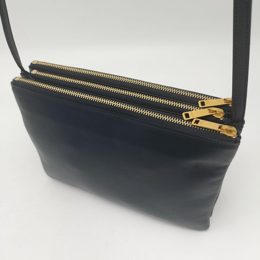 極美品✨セリーヌ　ショルダーバッグ　ネイビー　新ロゴ