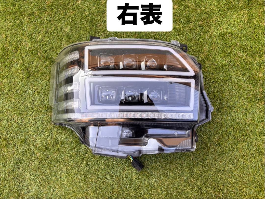ハイエース ヘッドライト ヴァレンティ