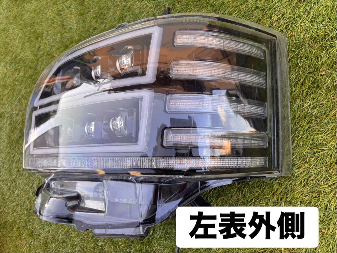 ハイエース ヘッドライト ヴァレンティ