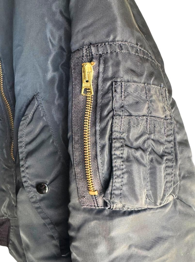 ALPHA INDUSTRIES 80s MA-1 フライトジャケット USA製