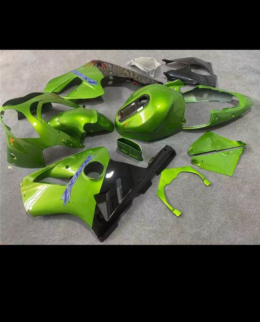 ※水1砂6セメントさん専用です!※カワサキ ZX-12R 中華ボディキット