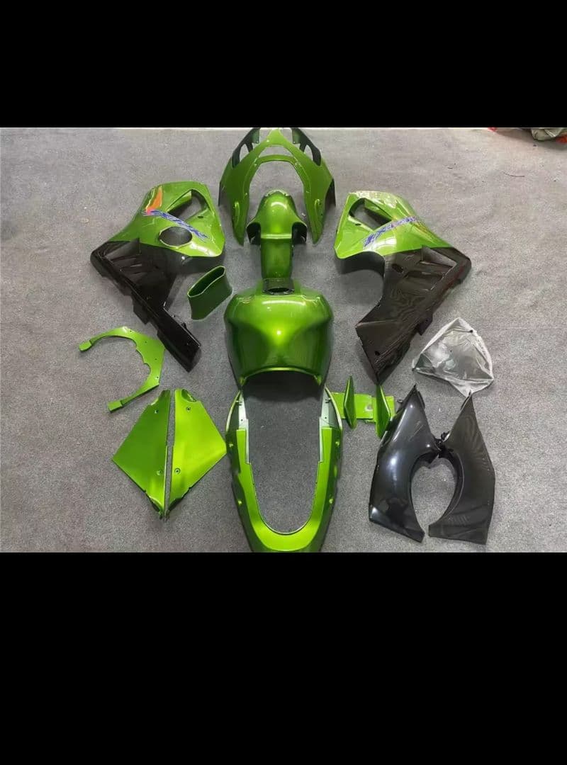 ※水1砂6セメントさん専用です!※カワサキ ZX-12R 中華ボディキット