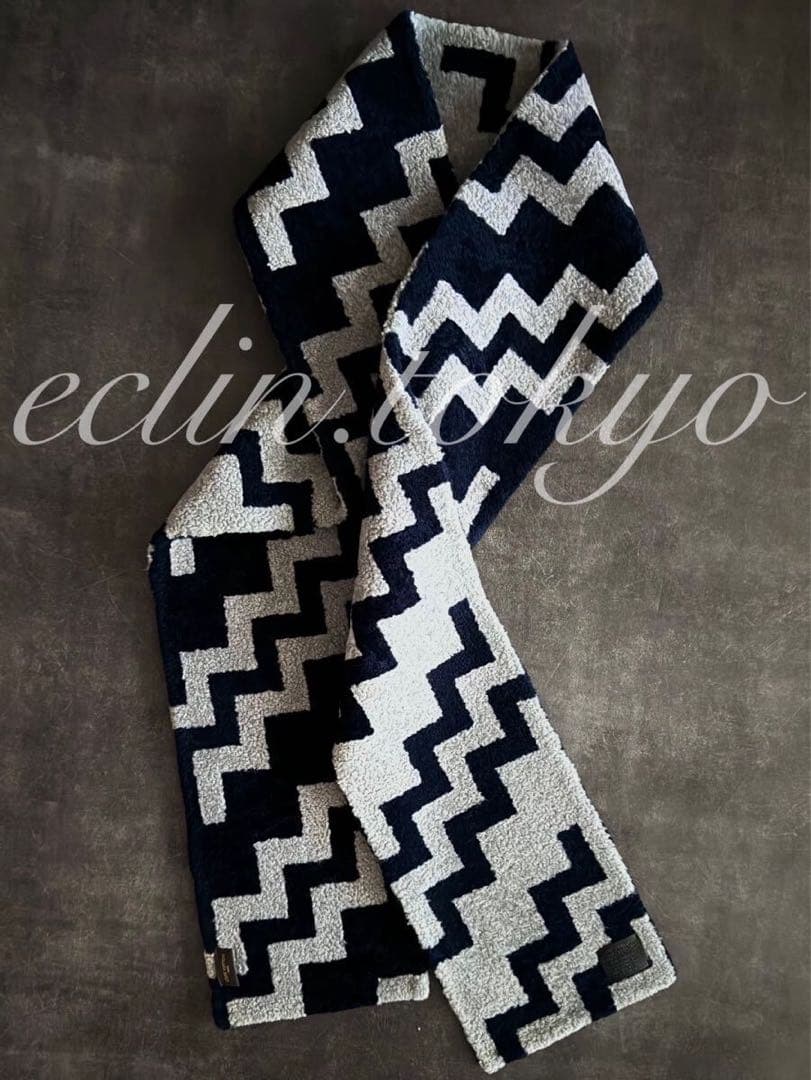 ヴィトン ムートンファー レザー 起毛 ロングマフラー カラコラム柄 E4756