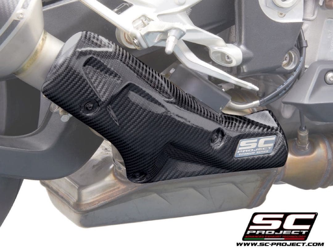 S1000RR M1000RR　SC-PROJECT 純正触媒カーボンカバー