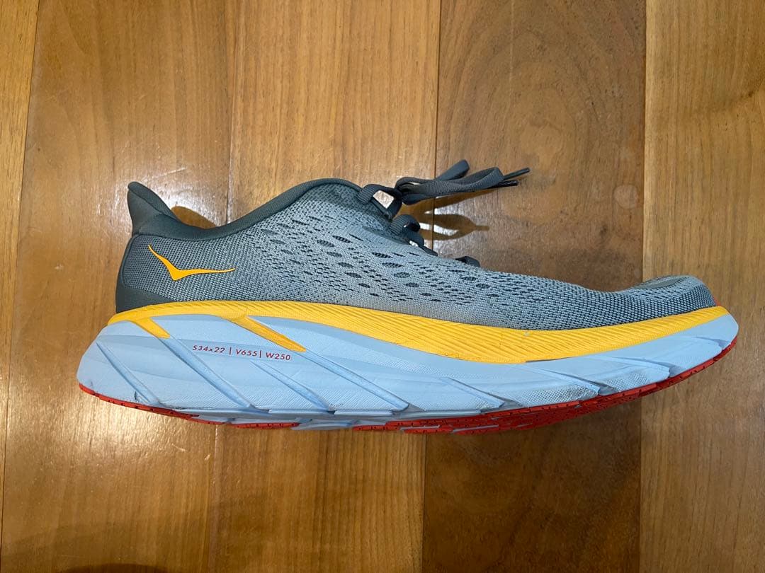 HOKA ランニングシューズ / CLIFTON 8 / 27.0cm