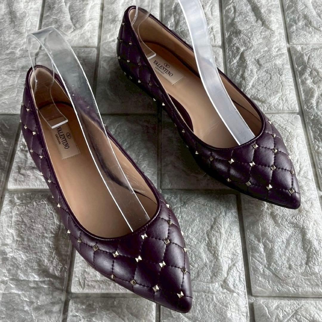 ヴァレンティノ ロックスタッズ キルティング フラットパンプス レザー 23.5