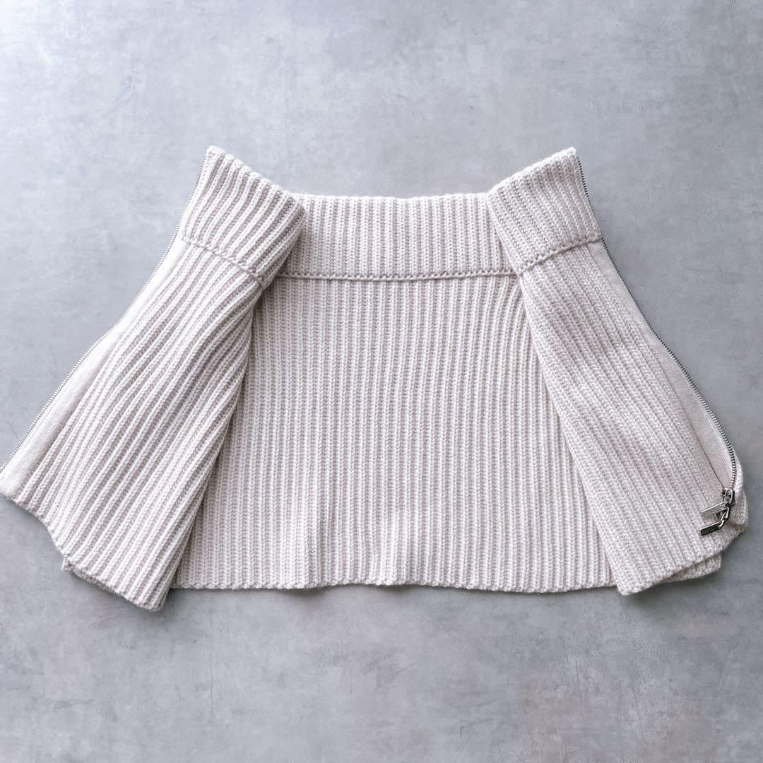 極美品✨フォクシー ニットケープ Trulli カシミヤ100% ロゴジップ