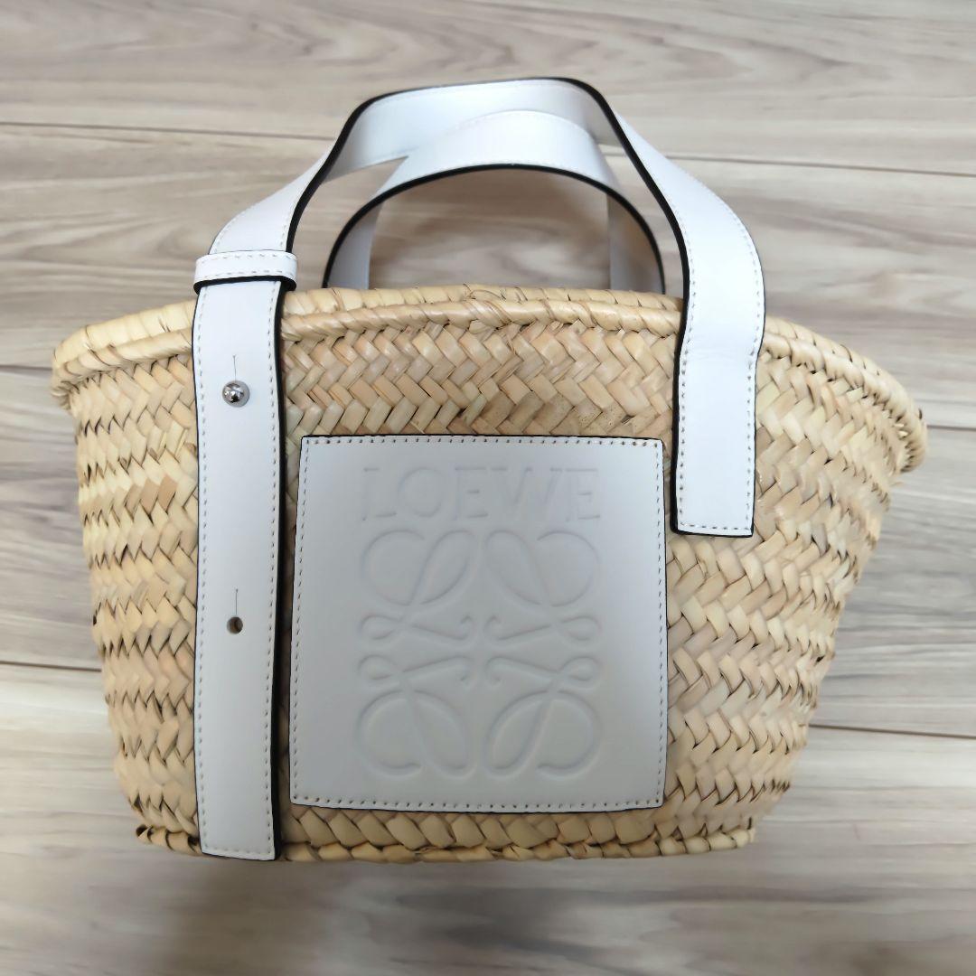 LOEWE かごバッグ ナチュラル/ホワイト 保存袋付き