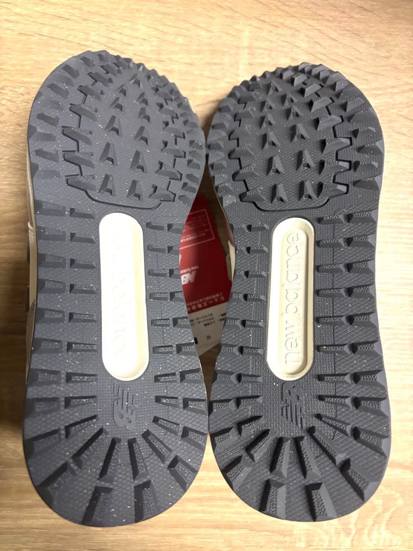 未使用23.5cm 2E ニューバランスゴルフWGS574S3 ホワイトシルバー