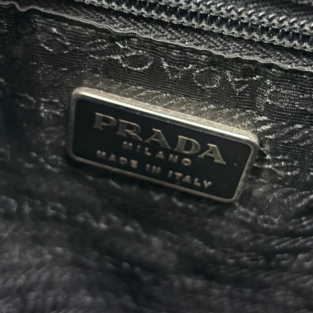 90’s限定 プラダ チェーンショルダーバッグ