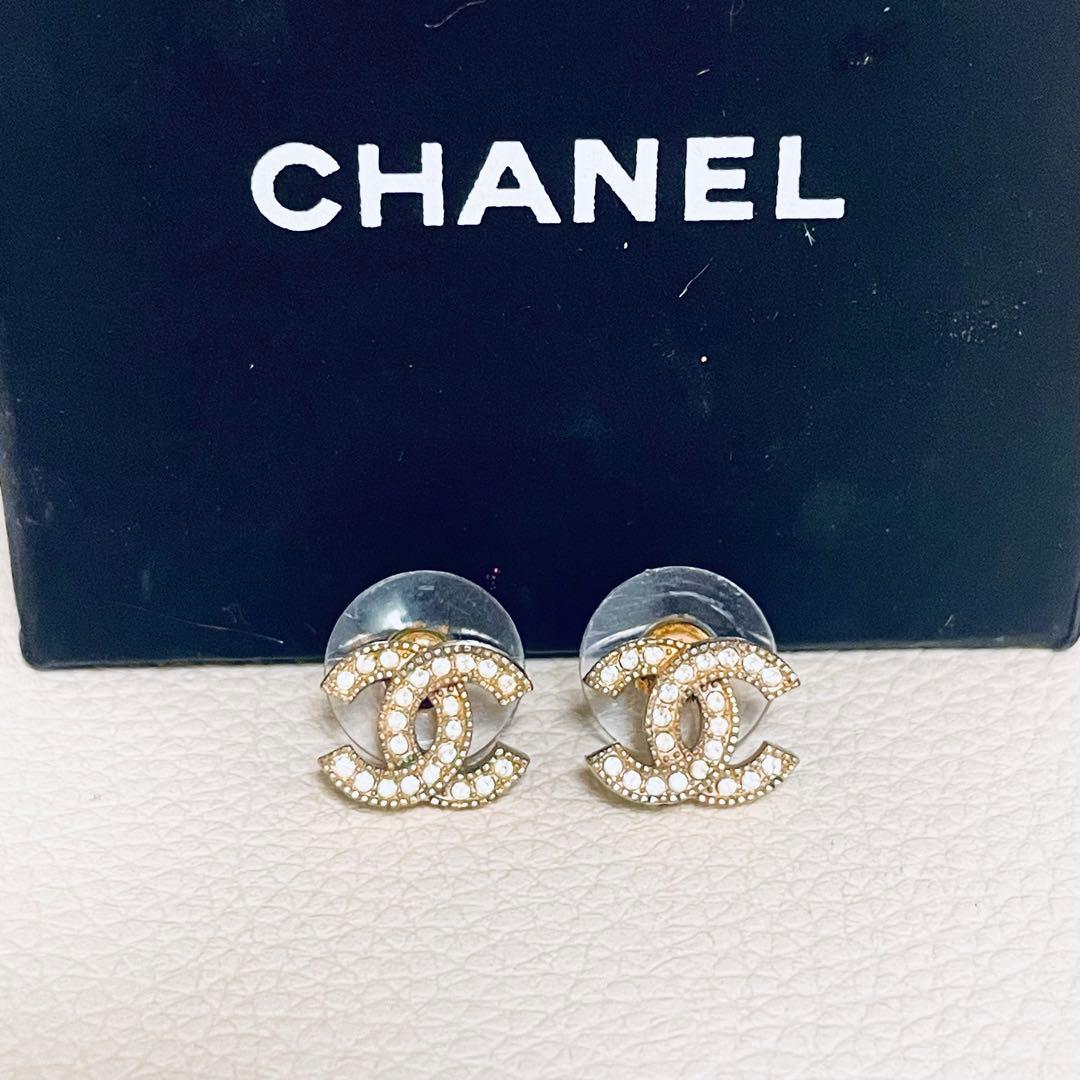 【刻印あり】 CHANEL ココマーク ロゴクリスタル スタッドピアス ゴールド