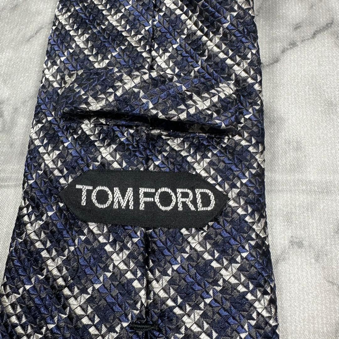 TOM FORD ネイビー チェック柄 シルク100%ネクタイ イタリア製