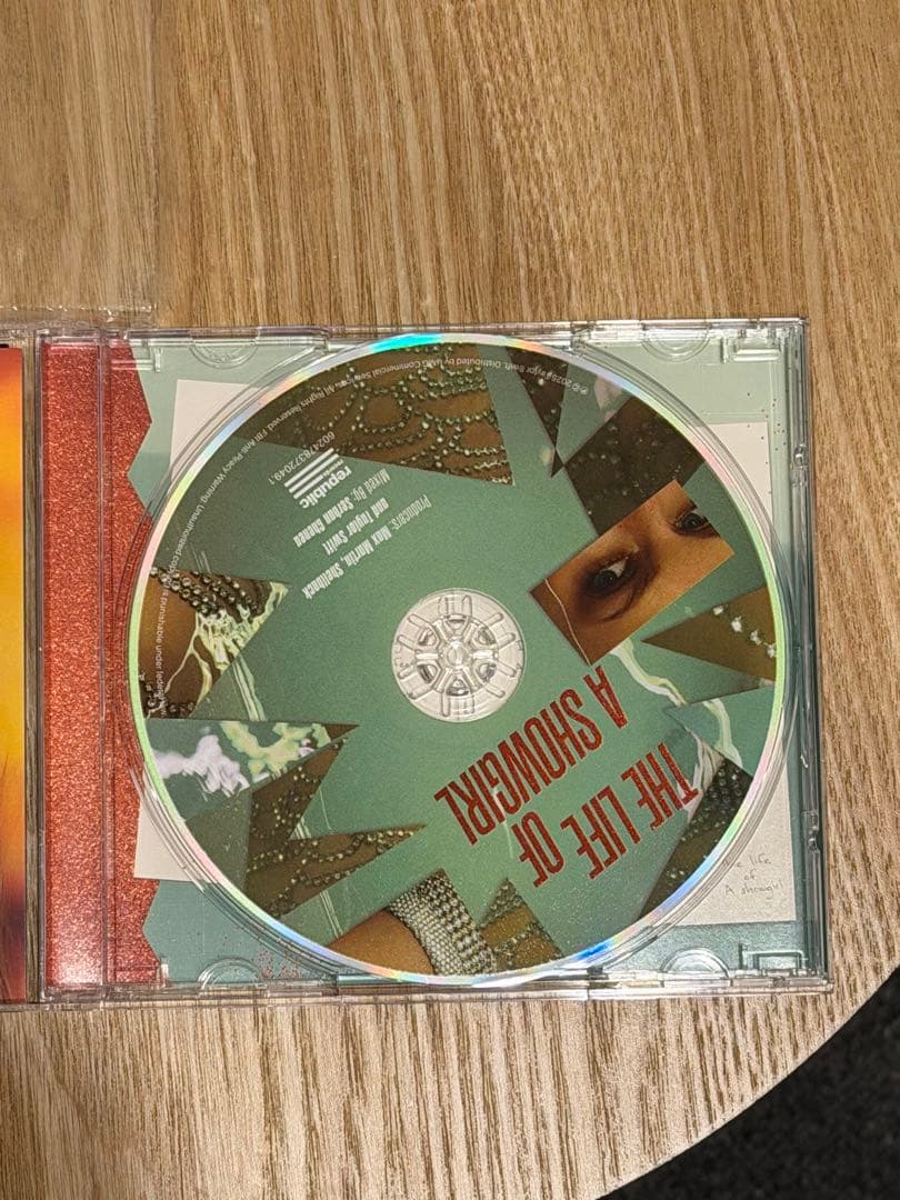 THE LIFE OF A SHOWGIRL CDサインPHOTO1①