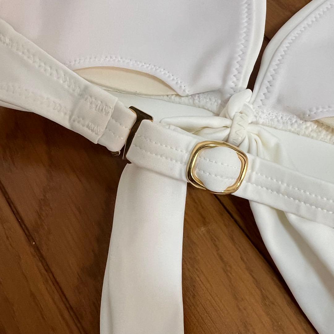 【未使用】試着のみ　ホワイト　水着　ビキニ　夏 レディース