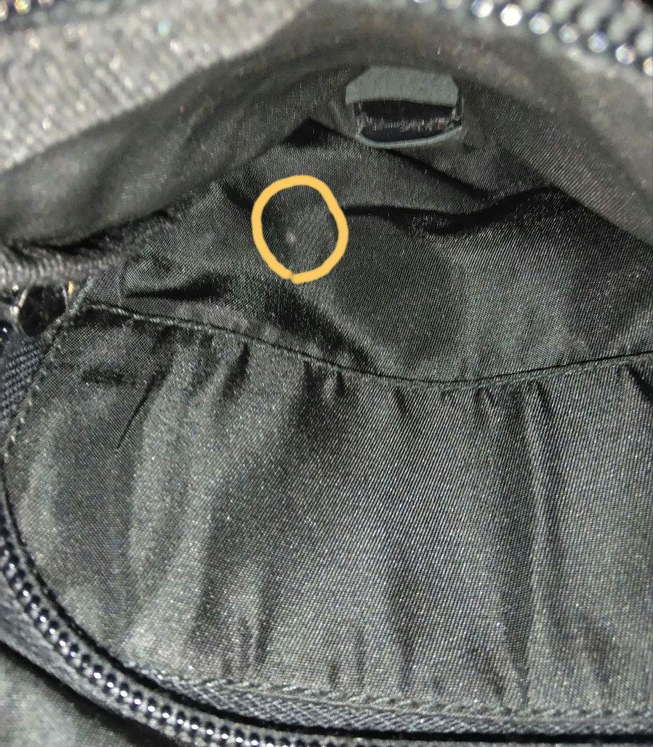 PRADA ショルダーバッグ 三角ロゴプレート ナイロン レザー 黒